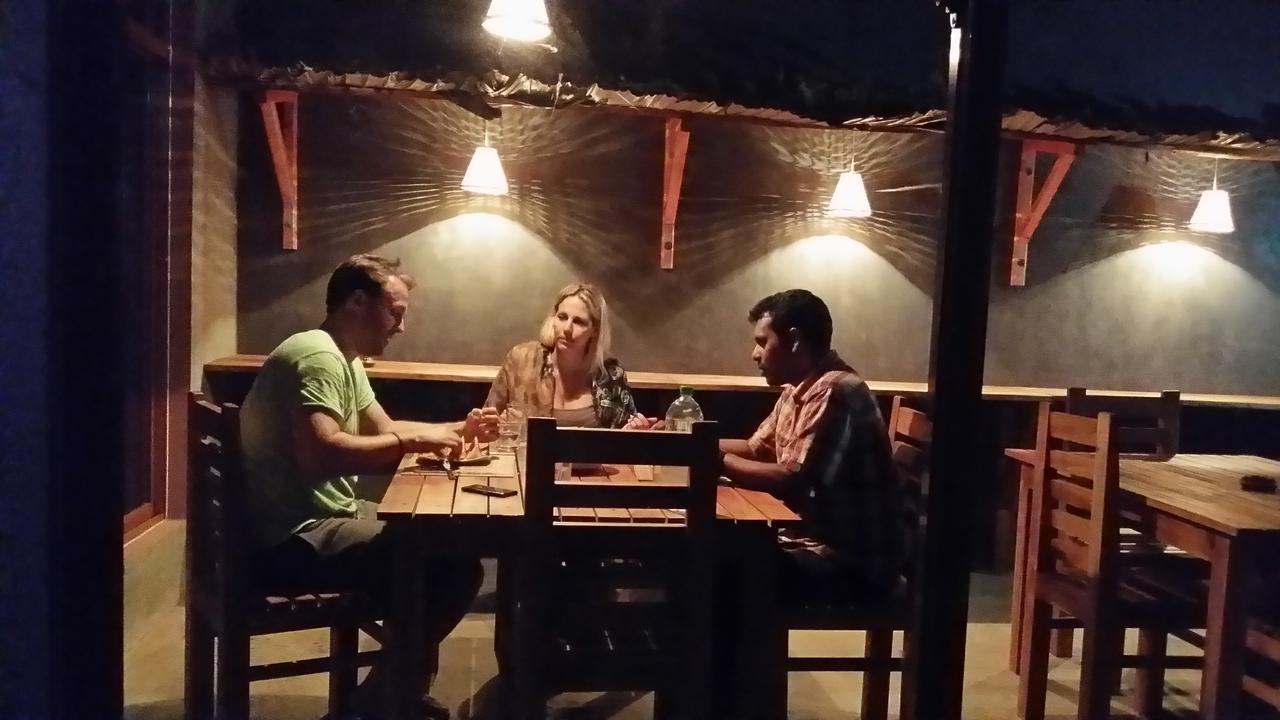 Lizard Safari Lodge Удавалаве Екстериор снимка