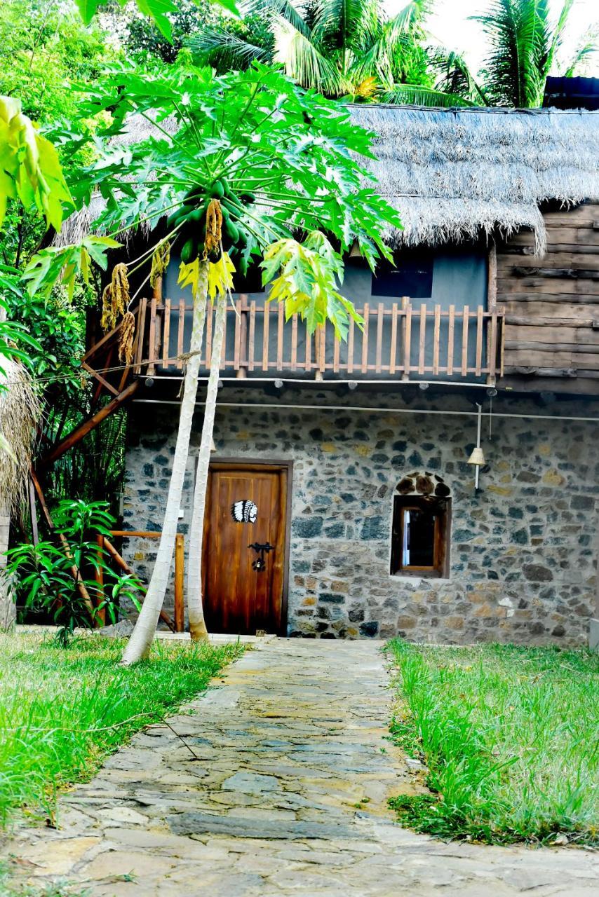 Lizard Safari Lodge Удавалаве Екстериор снимка